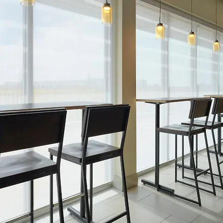 Holiday Inn Express & Suites - Lockport By Ihg