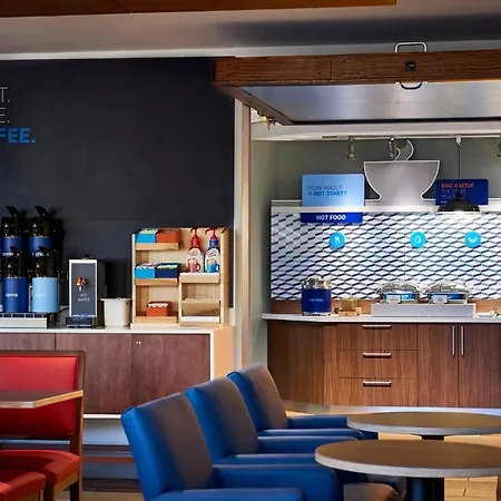 Holiday Inn Express & Suites - Lockport By Ihg