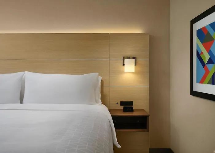 Express & - By Ihg 3* Lockport