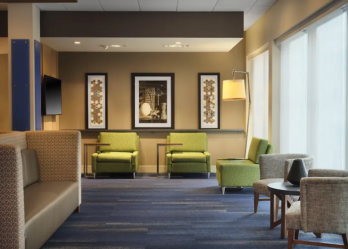 Hotel Express & - By Ihg