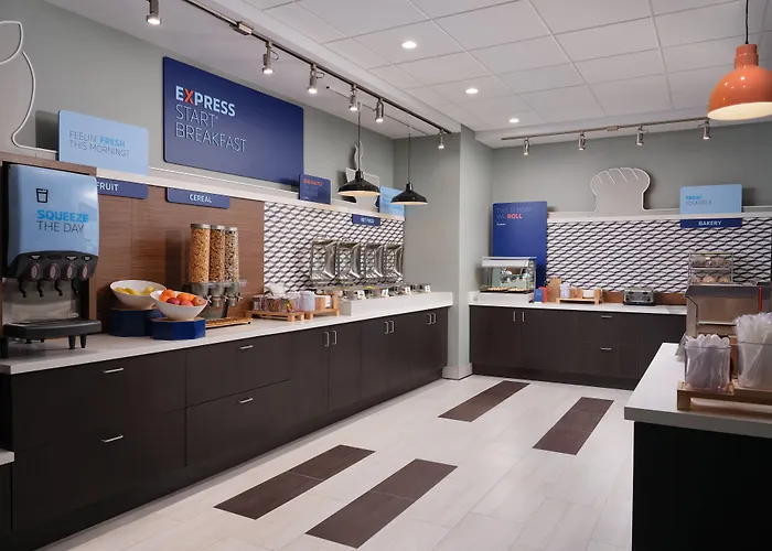 Express & - By Ihg Lockport