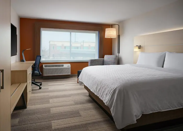 Express & - By Ihg Hotel