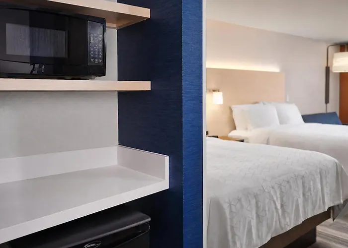 Express & - By Ihg Lockport