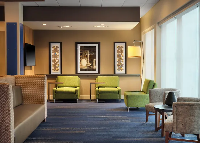 Hotel Express & - By Ihg