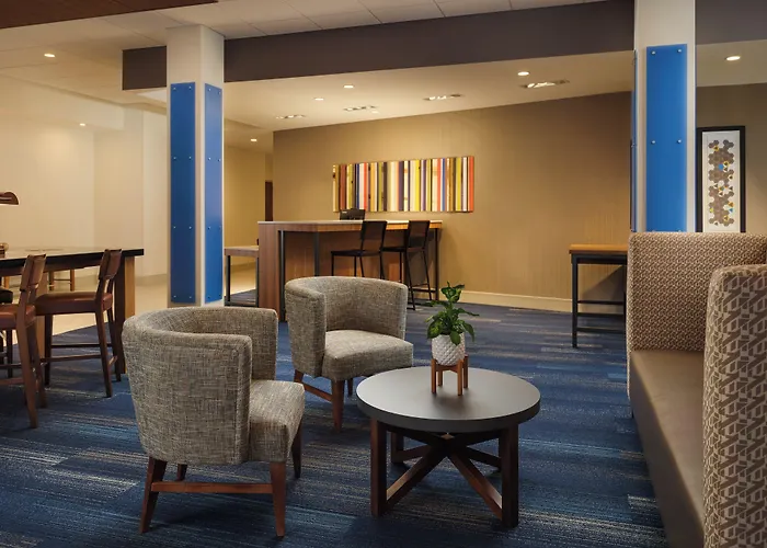 Express & - By Ihg Hotel