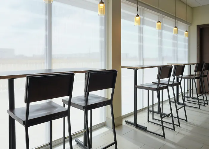 Hotel Express & - By Ihg
